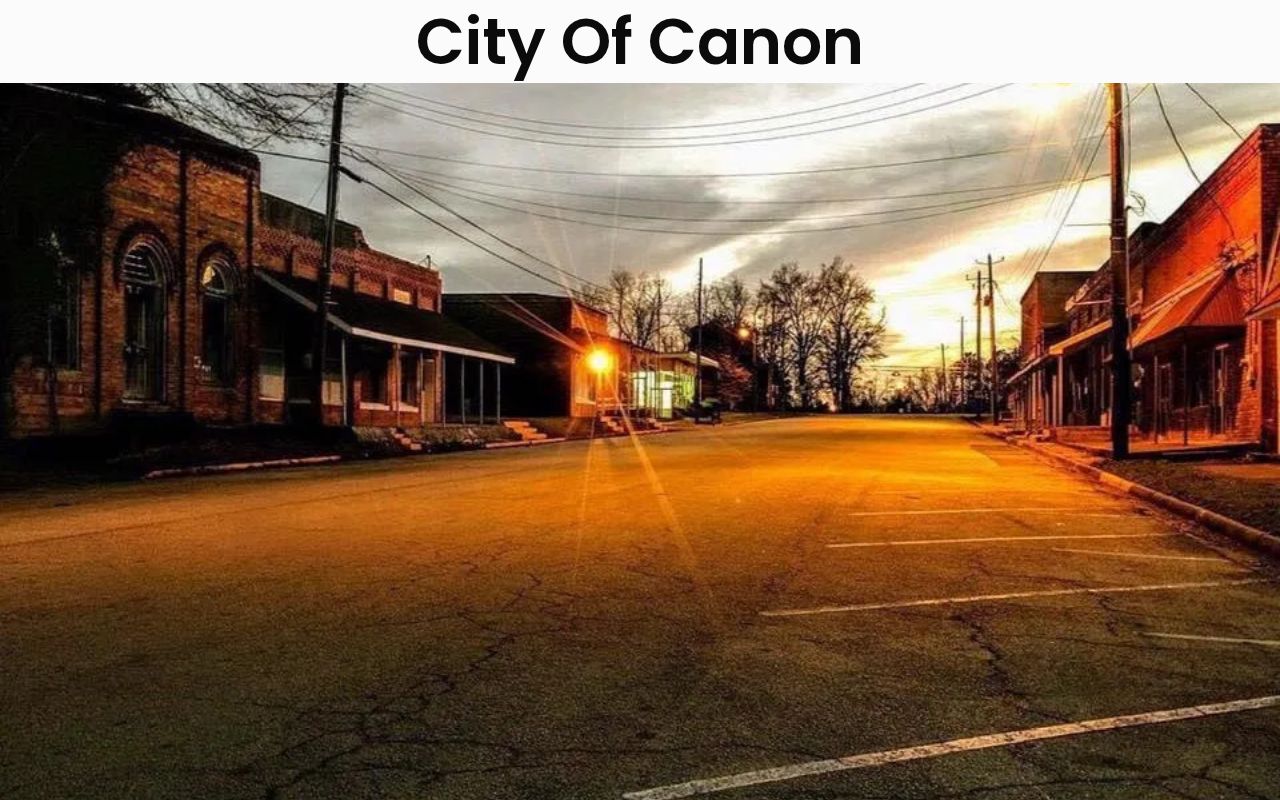 Official Canon city website with city hall and ticket information